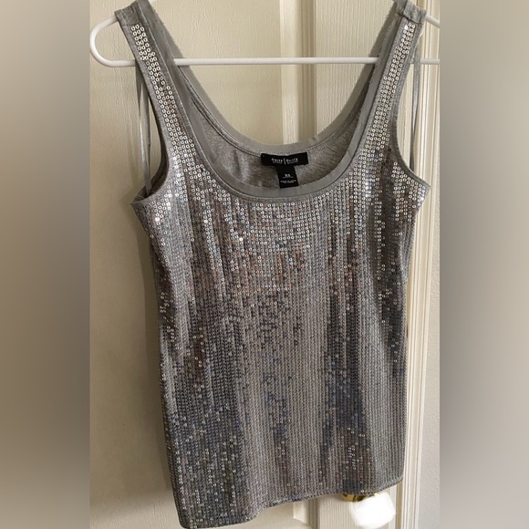 White House Black Market gray tank top XS - Picture 2 of 3